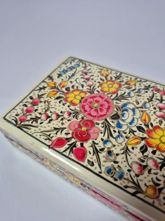 Zehra Cream Kashmiri Paper Mache Flat Meter Box 7x4inches - Image 2