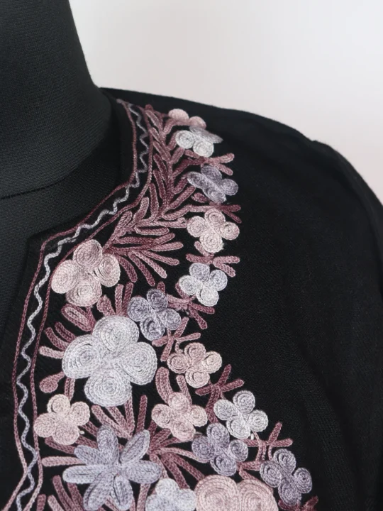 Kashmiri Pheran Black In Cashmilon Wool With Aari Embroidery | Zehra - Image 3