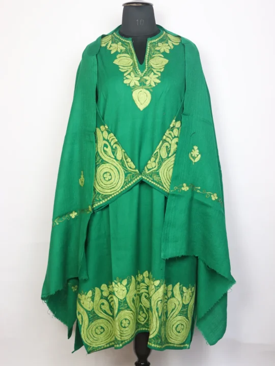 Raffal Wool Kashmiri Aari Embroidered Zohra Green Pheran with Dupatta