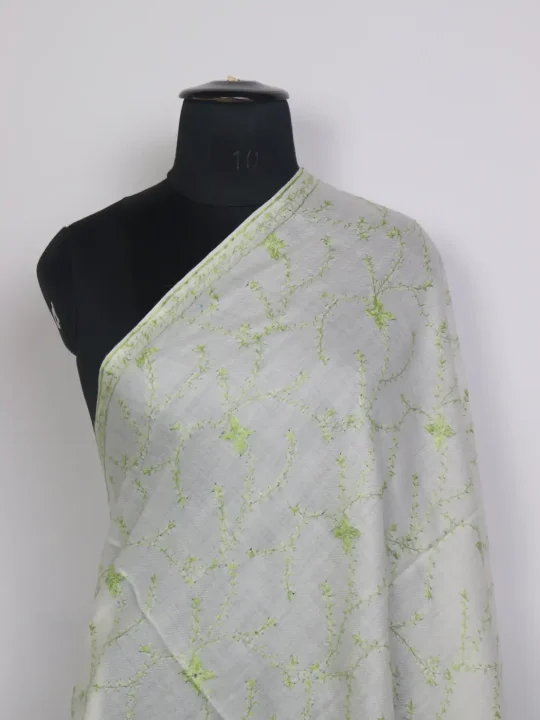 Zohra Kashmiri Hand Sozni Embroidery Stole White - Image 2