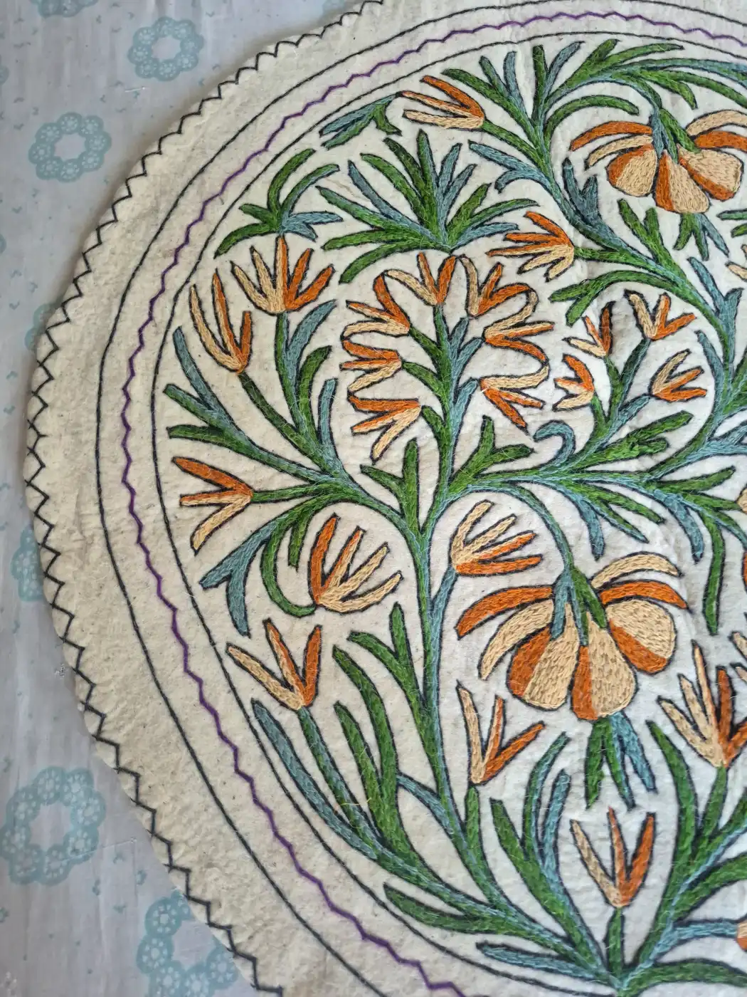 Zoon Dara Botanical Wool Namda with Green Foliage and Saffron Floral Motifs – 4x4 Feet - Image 3