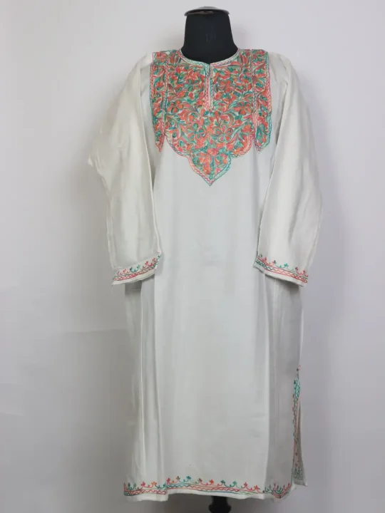 Zoya Cashmilon Aari Embroidered White Kashmiri Pheran