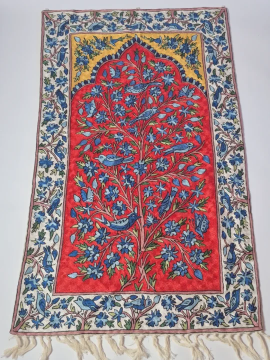 Kashmiri Handmade Rug In Silk Thread Chain Stitch | Riyan | 4x2.5Ft