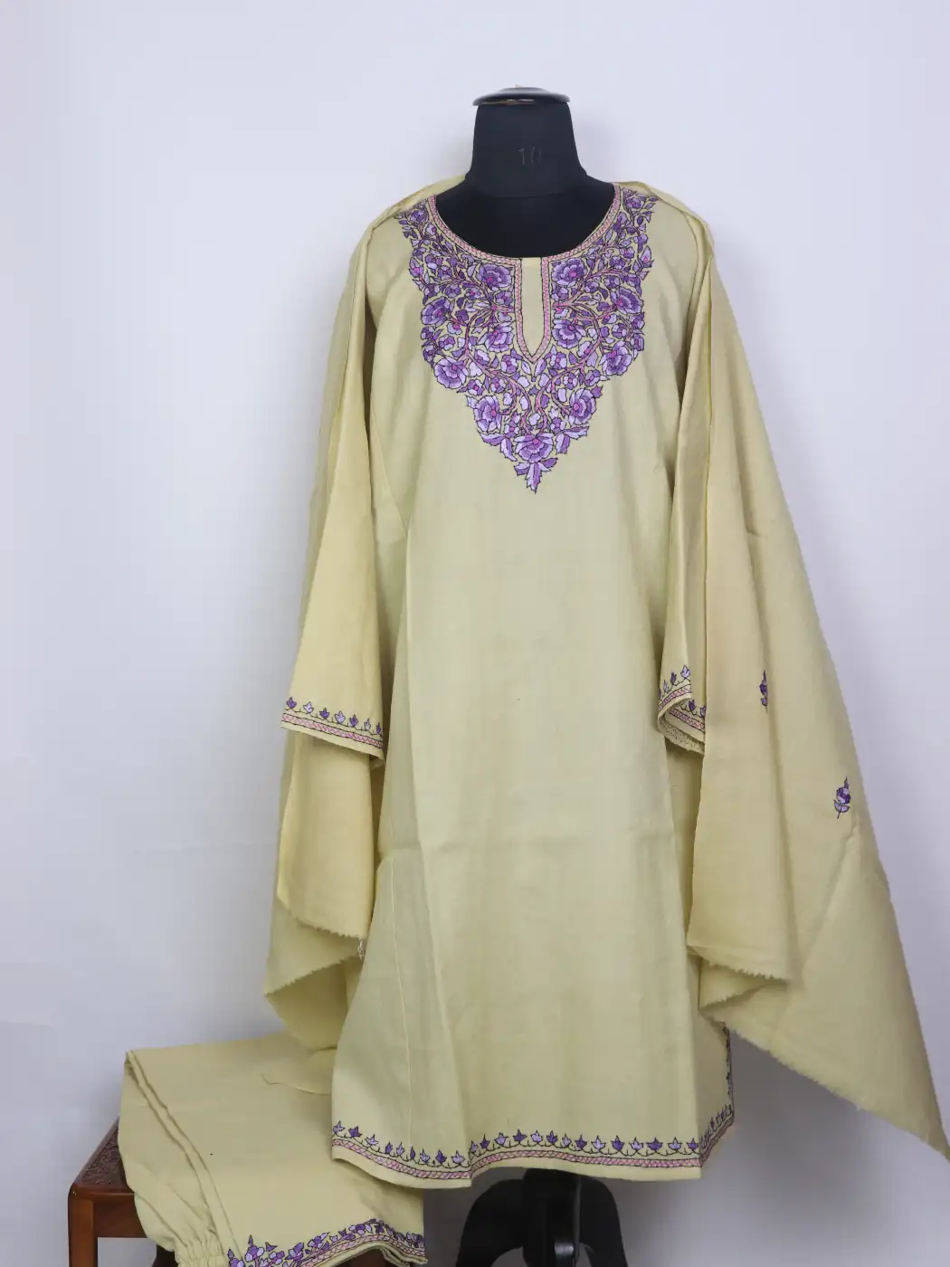 Zulaikha Cream White Kashmiri 3pc Hand Sozni Paper Machie Style Pheran Set in Raffal Wool