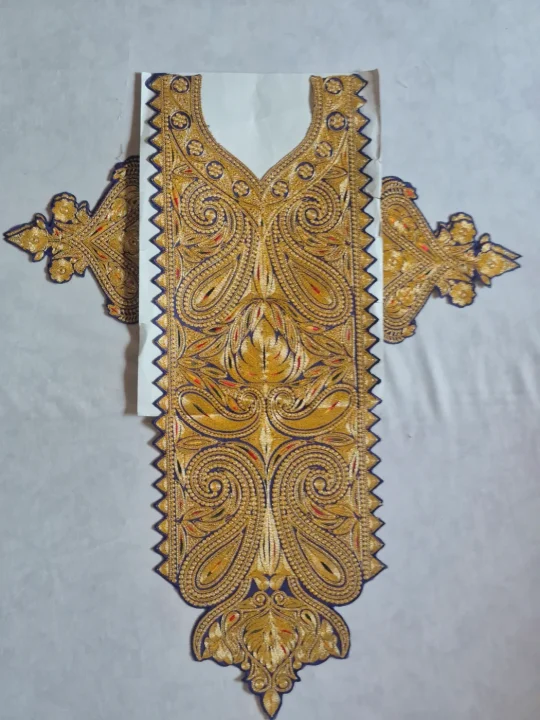 Arooj Kashmiri Long Neck Kashmiri Tilla Patch Set with 4 Patches