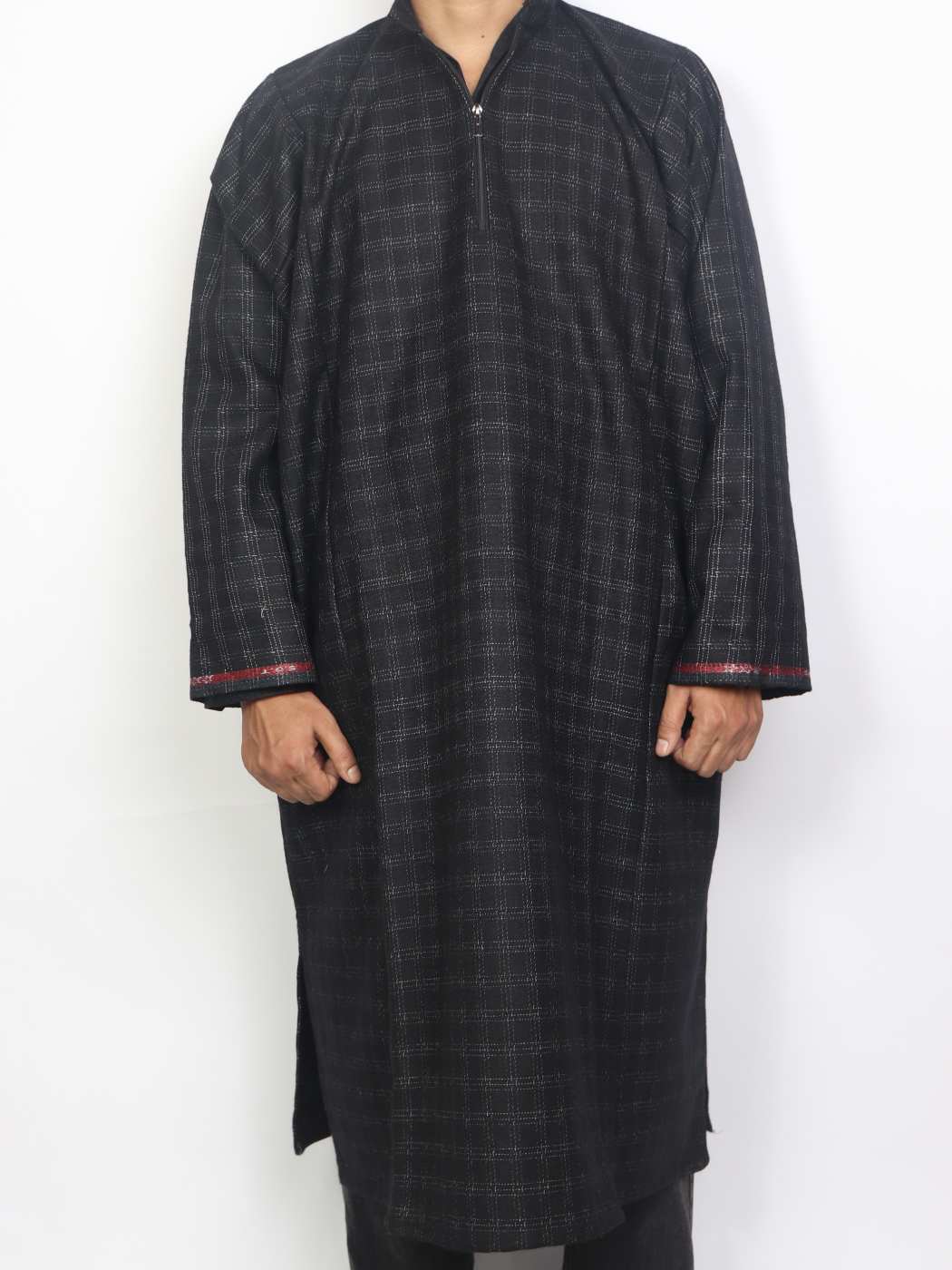 Kashmiri Black Check Tweed Pheran for Men | Gulmarg - Image 4