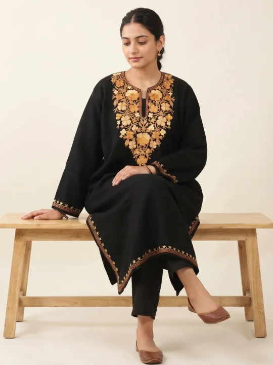 Black Sidra Kashmiri Pheran Cashmilon Wool Aari Embroidery
