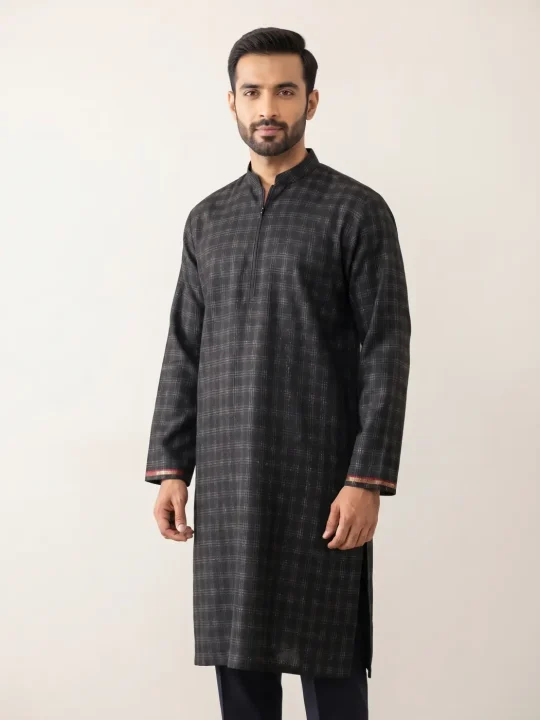 Kashmiri Black Check Tweed Pheran for Men Gulmarg