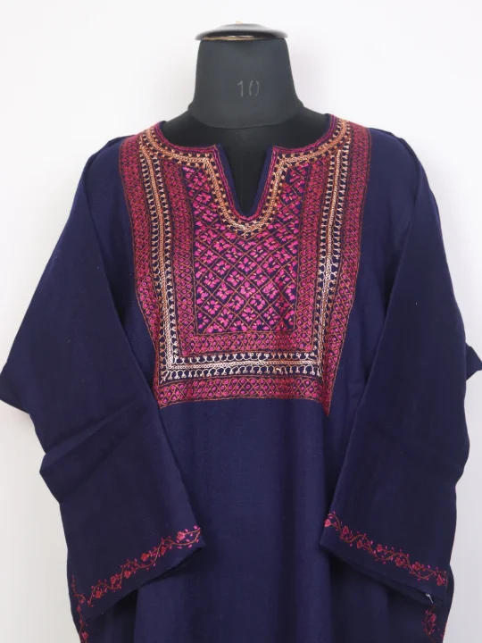 Nafeela Kashmiri Navy Blue Raffal Wool Hand Sozni and Tilla Embroidery Pheran - Image 2