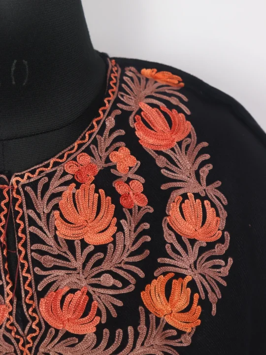Black Kashmiri Kurta Set In Cashmilon Shifa For Women With Aari Work - Image 3