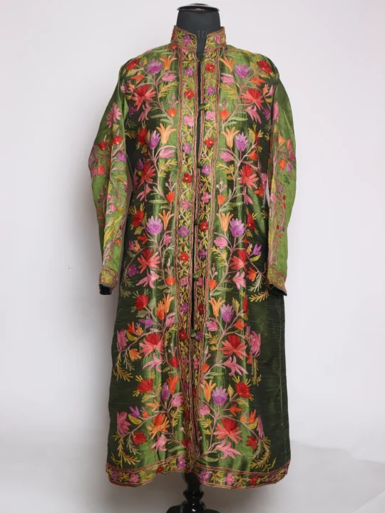 Long Coat Barzulla In Green Silk Jaal Kashmiri Aari Embroidery
