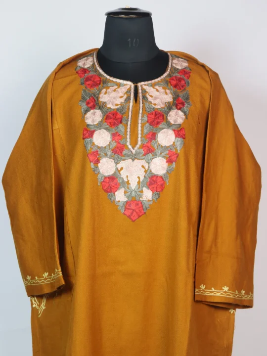 Yellow Kashmiri Pheran Comes With Cashmilon Wool Aari Embroidery Majnoo - Image 2