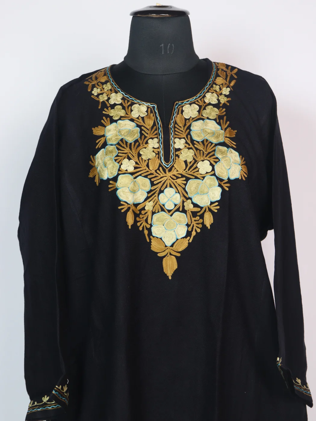 Black Kashmiri Pheran Cashmilion Wool Aari Kadhai Sadiya - Image 2