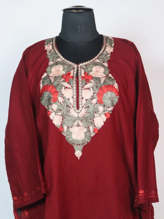 Maroon Kashmiri Pheran Features Aari Embroidery Sunder - Image 2