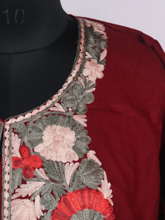 Maroon Kashmiri Pheran Features Aari Embroidery Sunder - Image 3