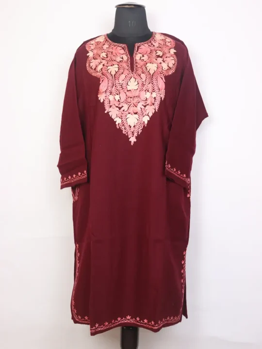 Mansha Maroon Kashmiri Cashmilon Wool Pheran For Women With Aari Kadhai