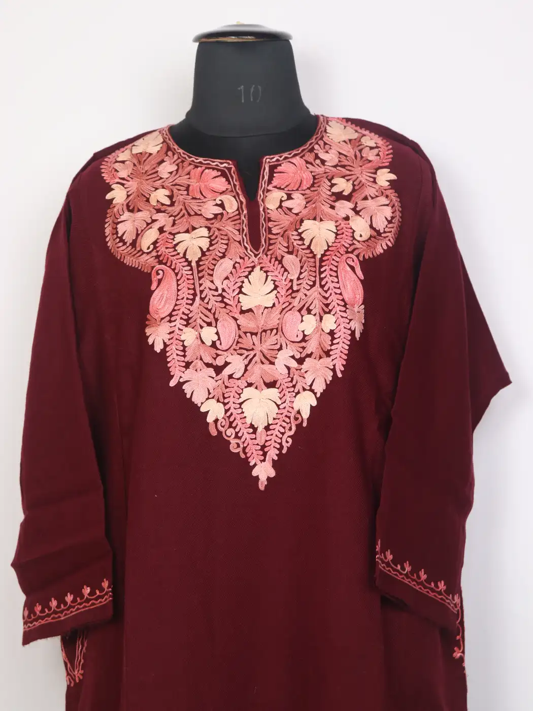 Mansha Maroon Kashmiri Cashmilon Wool Pheran For Women With Aari Kadhai - Image 2