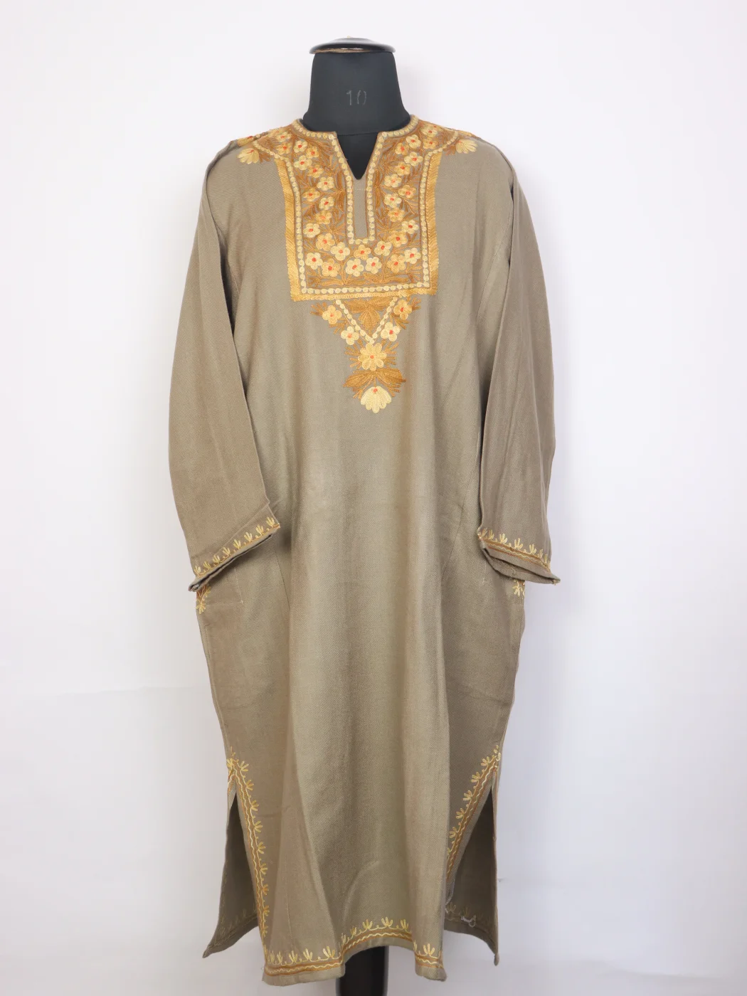 Nowsheen Grey Kashmiri Cashmilon Wool Pheran For Women With Aari Embroidery
