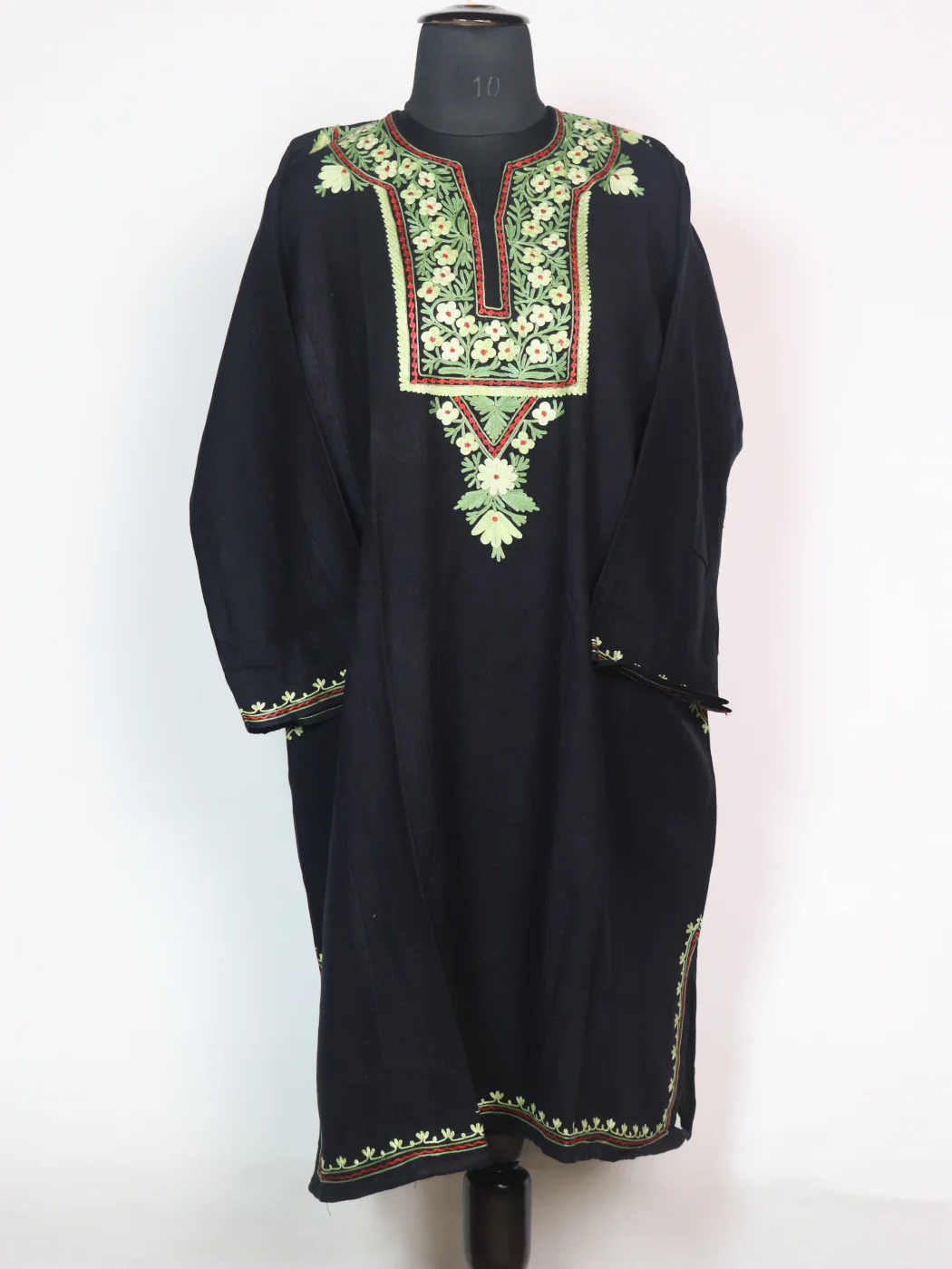 Black Nazima Kashmiri Cashmilon Wool Pheran Aari Kadhai