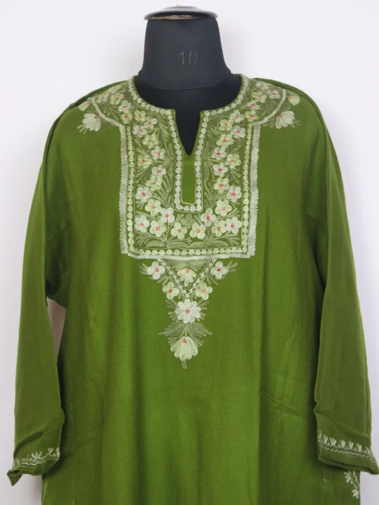 Shafiya Green Kashmiri Cashmilon Wool Pheran Aari Embroidery - Image 2