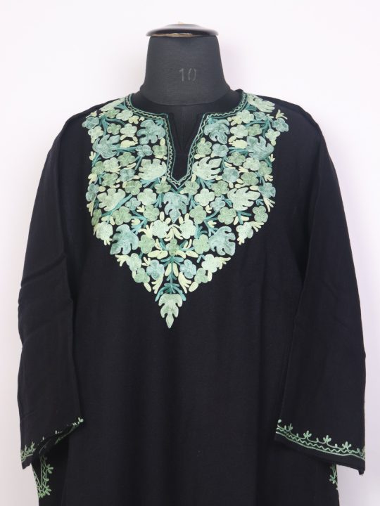 Kashmiri Kajal Black Cashmilon Wool Pheran For Women With Aari Embroidery - Image 2
