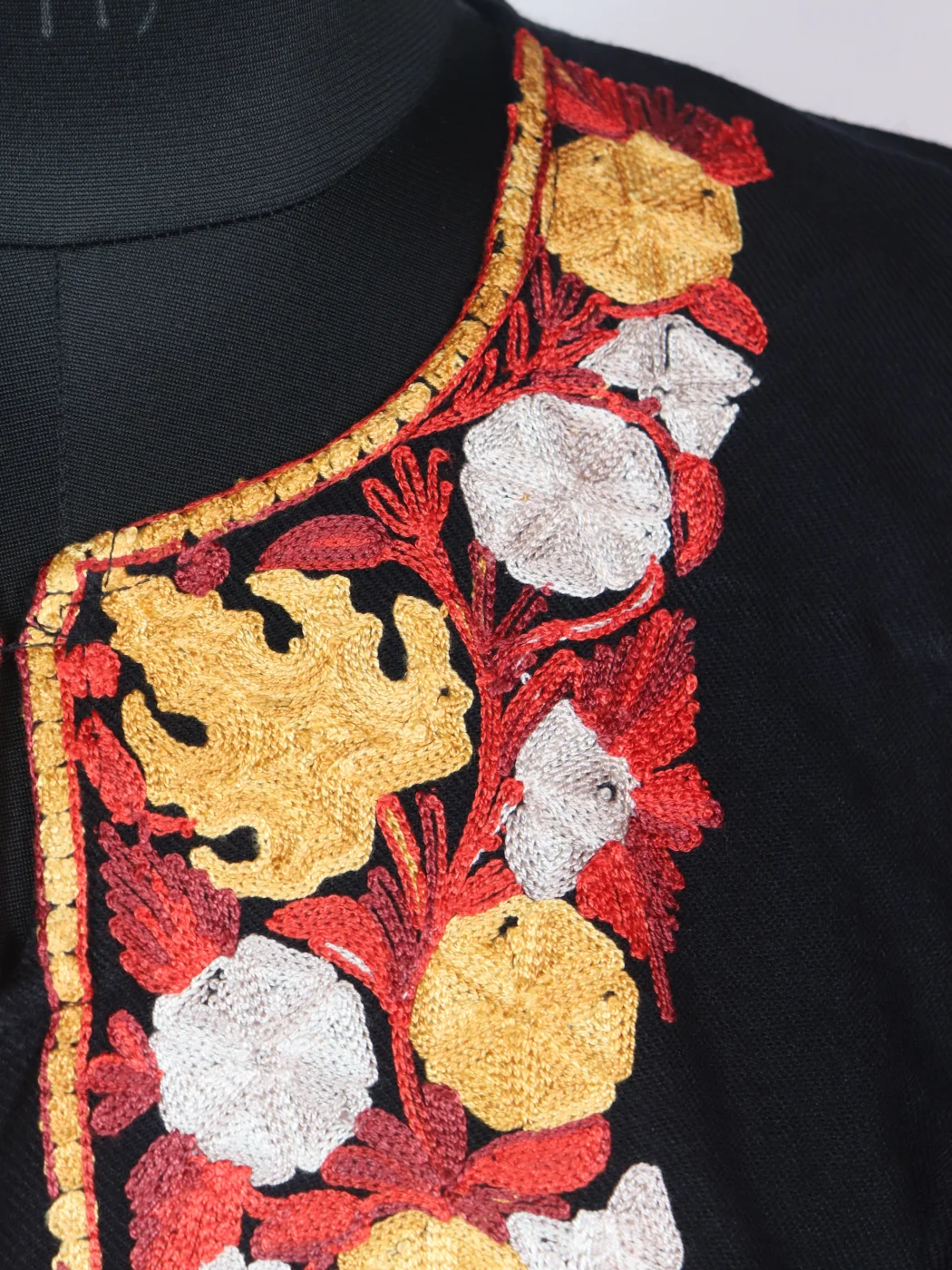 Black Kashmiri Pheran Cashmilion Wool Aari Work Sundri - Image 3