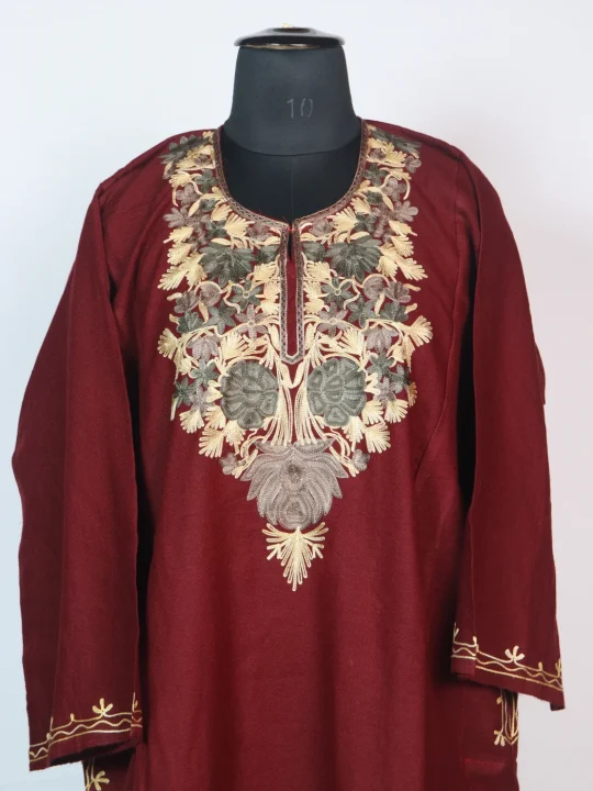 Maroon Kashmiri Pheran Cashmilion Wool Aari Kadhai - Image 2