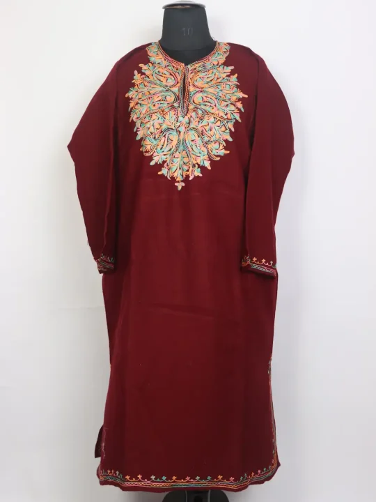 Mahira Aari Embroidered Kashmiri Cashmilon Maroon Pheran