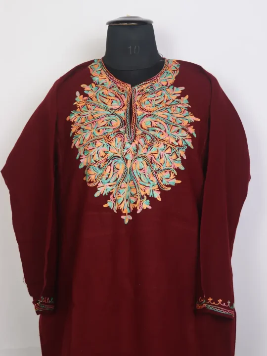 Mahira Aari Embroidered Kashmiri Cashmilon Maroon Pheran - Image 2