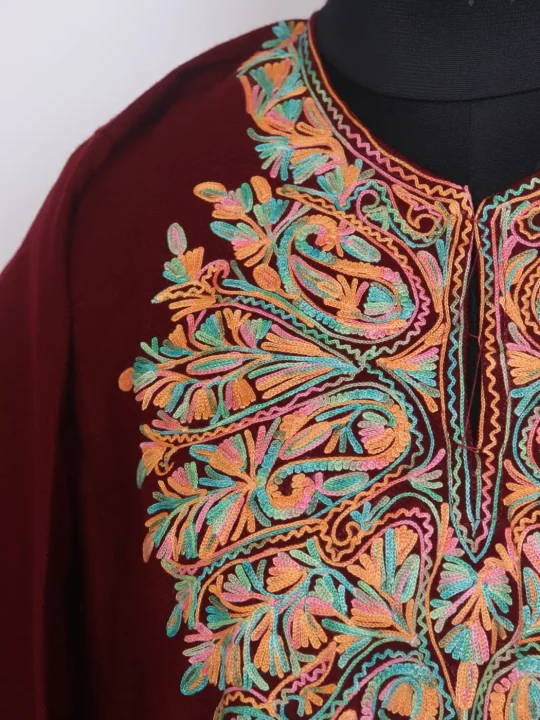 Mahira Aari Embroidered Kashmiri Cashmilon Maroon Pheran - Image 3