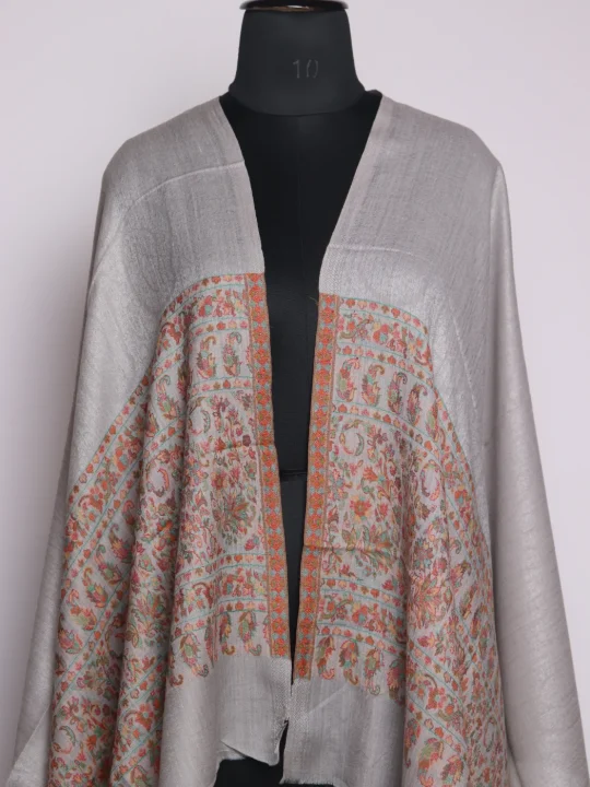 Rafiya Kashmiri Kani Work Fine Wool Stole | Grey - Image 2