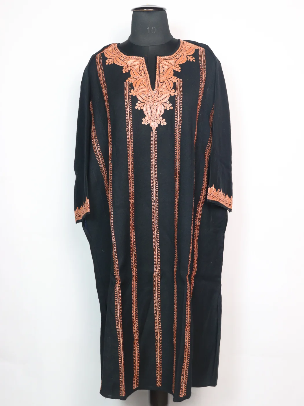 Humaira Kashmiri Pheran In Raffal Wool With Botte Tilla Embroidery | Black