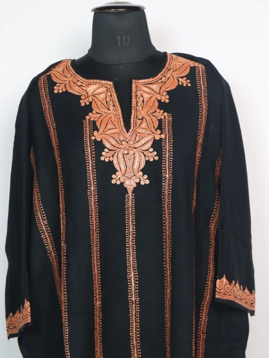 Humaira Kashmiri Pheran In Raffal Wool With Botte Tilla Embroidery | Black - Image 2