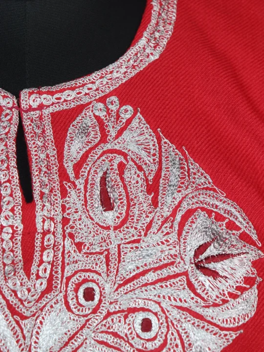 Tabassum Kashmiri 3 Piece Pheran Set In Cashmilon Wool With Tilla Embroidery | Red - Image 3