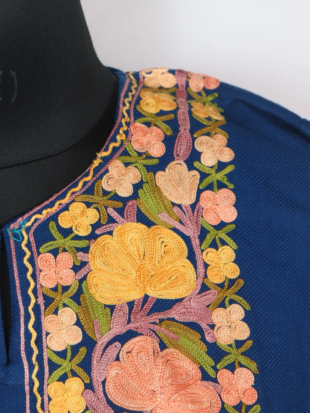 Mahnoor Kashmiri Pheran In Cashmilon wool With Aari Embroidery | Blue - Image 3