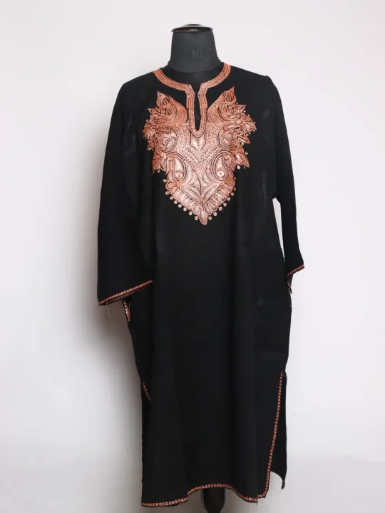 Black Kashmiri Pheran In Raffal Wool With Tilla Embroidery | Inaya