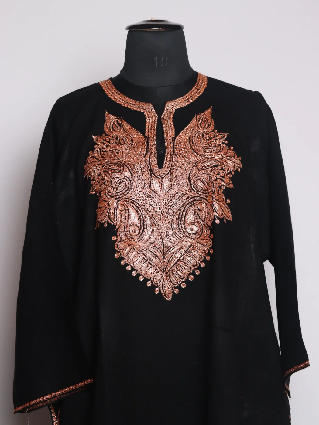 Black Kashmiri Pheran In Raffal Wool With Tilla Embroidery | Inaya - Image 2