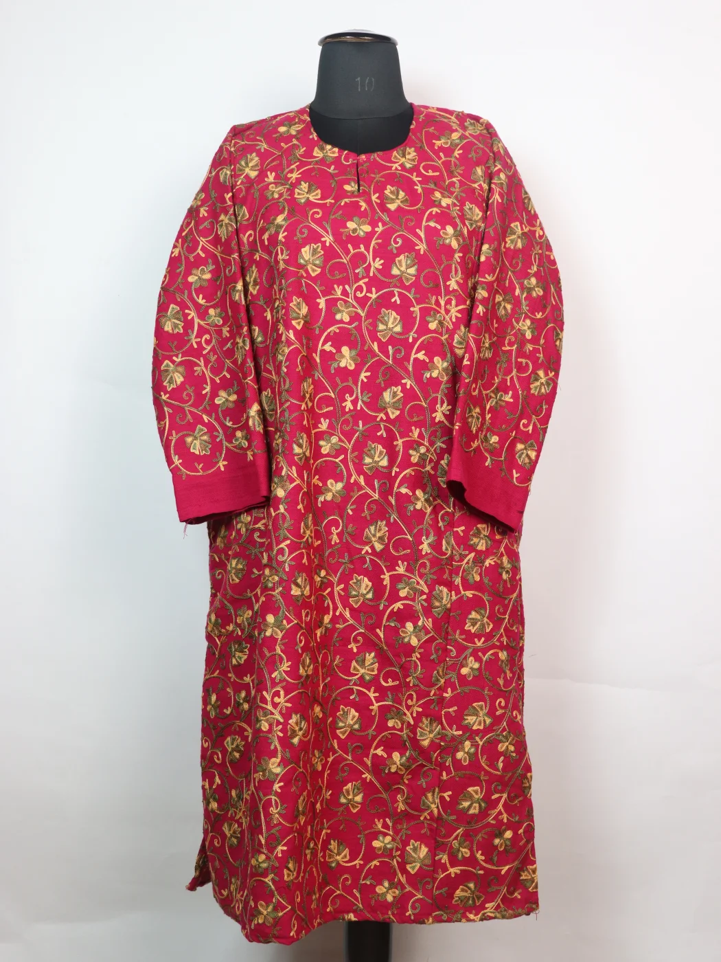 Kashmiri Pheran In Pink Cashmilon wool With All Over Aari Embroidery | Gauhar