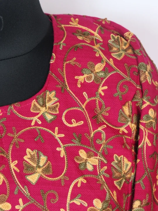 Kashmiri Pheran In Pink Cashmilon wool With All Over Aari Embroidery | Gauhar - Image 3