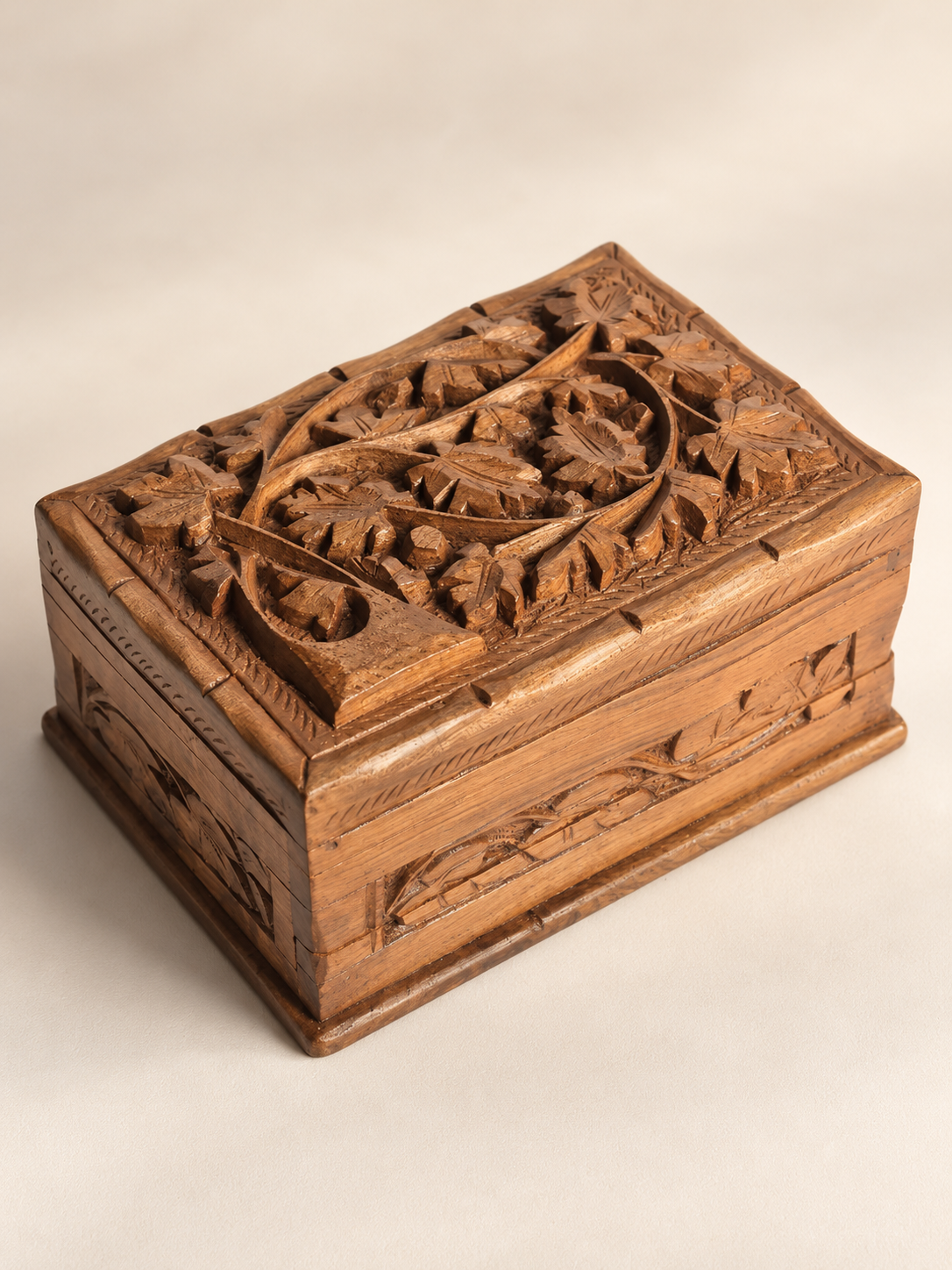 Kashmiri Walnut Wooden Box with Hand Carving | Doon