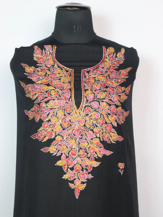 Zoon Kashmiri 3PC Suit In Pure Wool With Hand Sozni Paper Machie Style | Black - Image 2