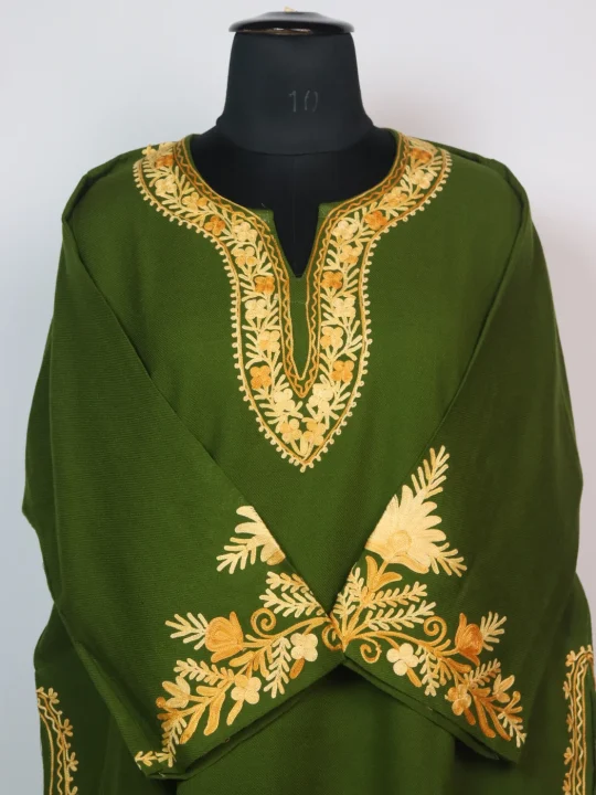 Irtiza Kashmiri Pheran With Aari Work in Cashmilon | Green - Image 2