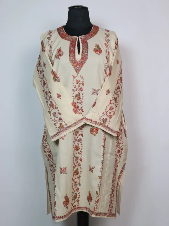 Eshal Kashmiri Pheran In Raffal Wool With Hand Sozni Lakeer Jaal | Cream