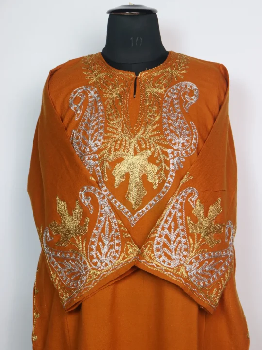 Muntaha Kashmiri Pheran in Yellow Cashmilon With Zari Work - Image 2