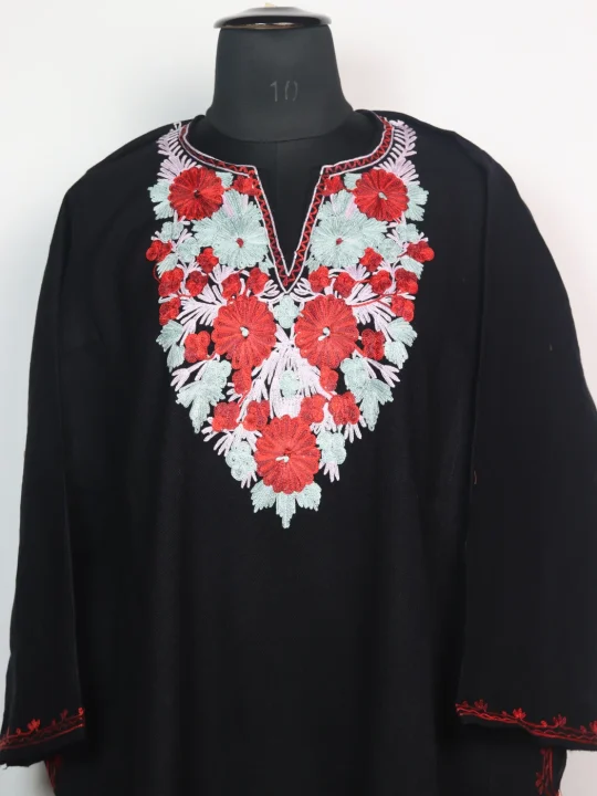 Black Kashmiri Pheran Cashmilon Wool Mehr With Aari Kadhai - Image 2