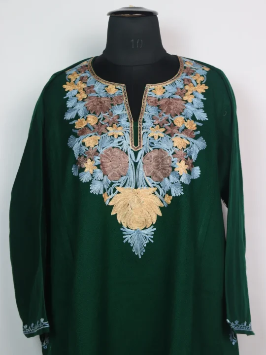 Kashmiri Green Pheran Cashmilon Wool Mehr With Aari Kadhai - Image 2