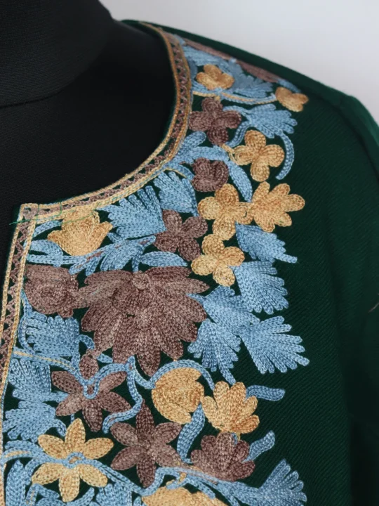 Kashmiri Green Pheran Cashmilon Wool Mehr With Aari Kadhai - Image 3