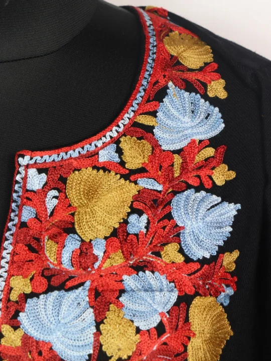 Black Kashmiri Pheran Cashmilon Wool Mehr With Aari Embroidery - Image 3