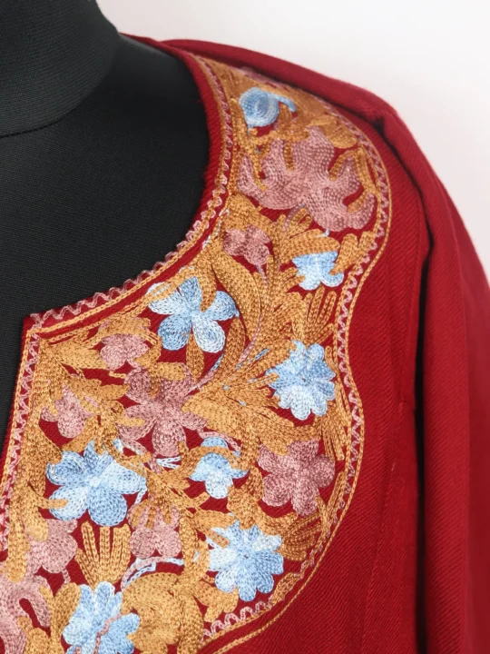 Maroon Mehr Kashmiri Pheran Cashmilon Wool With Aari Kadhai - Image 3