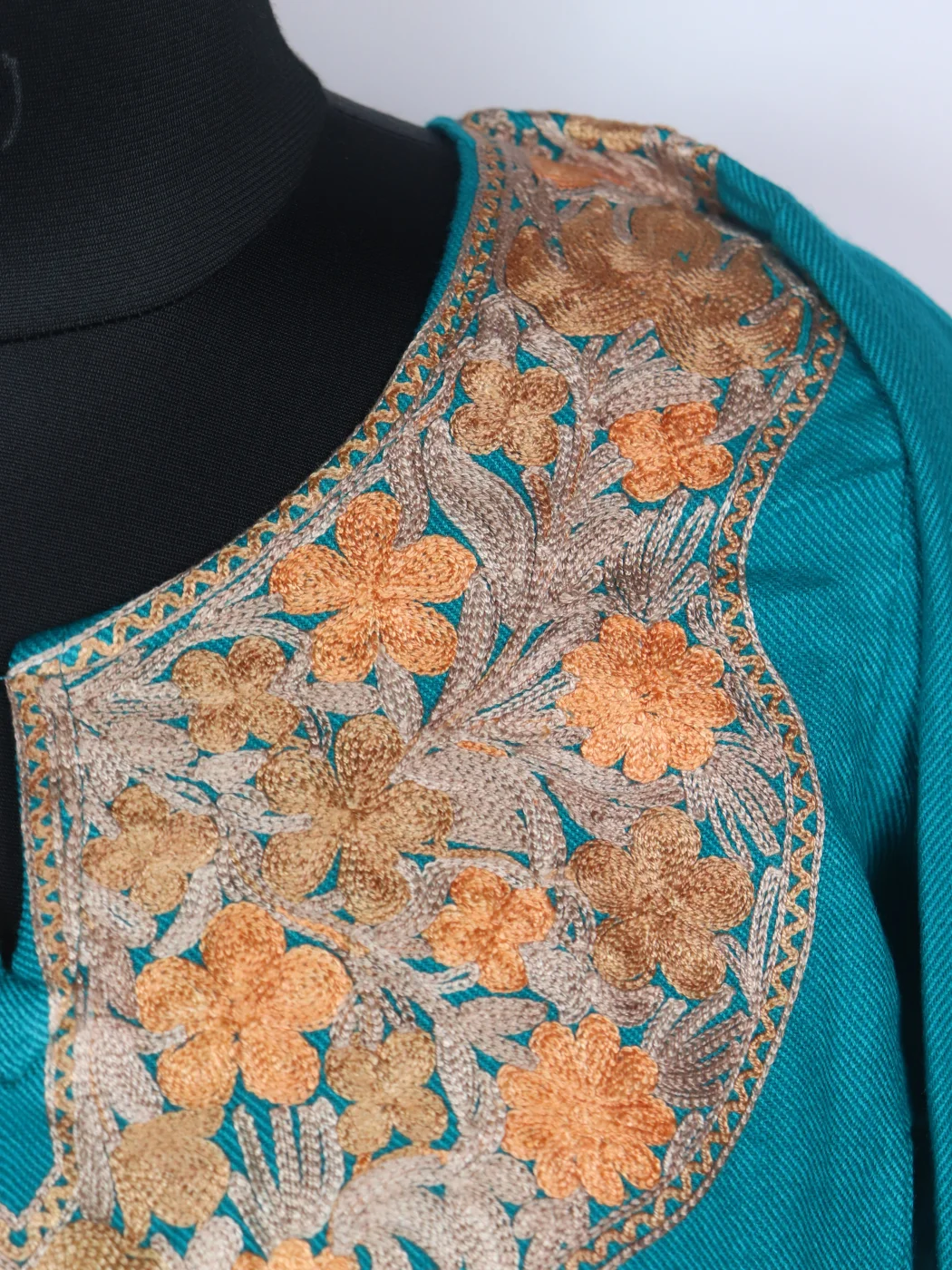 Ocean Blue Kashmiri Mehr Pheran Cashmilon Wool With Aari Embroidery - Image 3